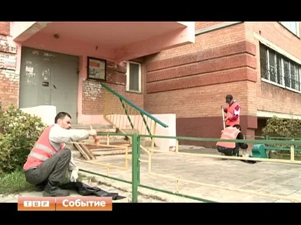 Мусору на улицах и во дворах объявляется война. Все - на субботник