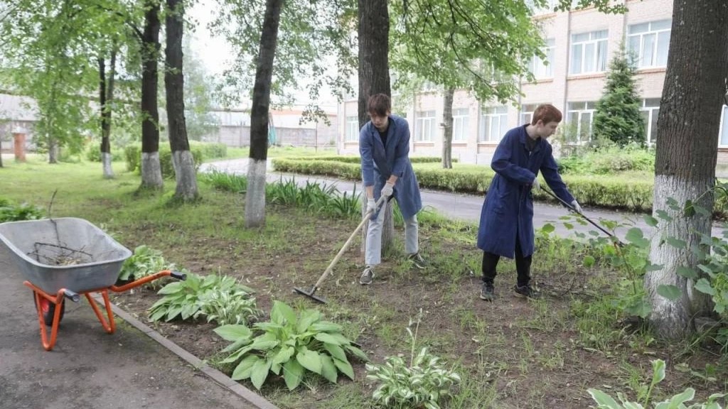 Трудоустройство подростков в период летних каникул