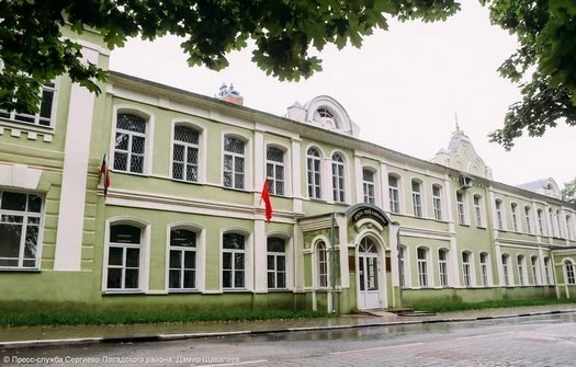 Здание возвращается в школу