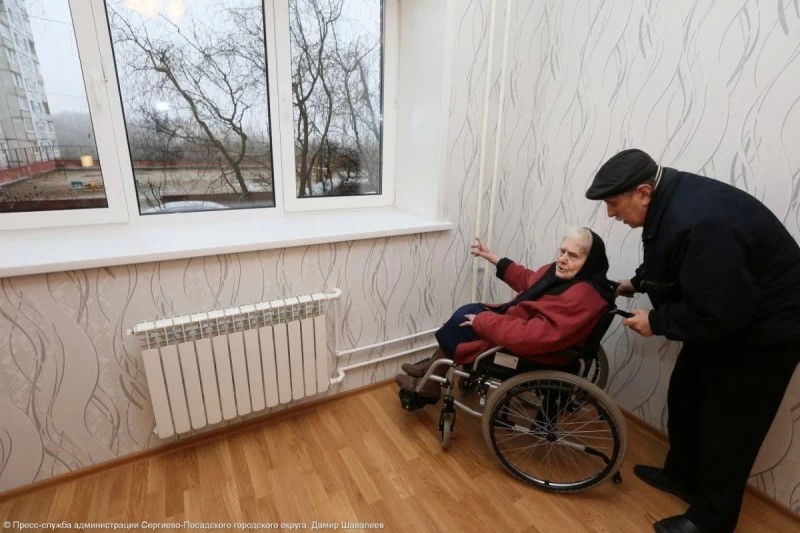 Ветерана ВОВ переселили в новую квартиру в Сергиево-Посадском округе