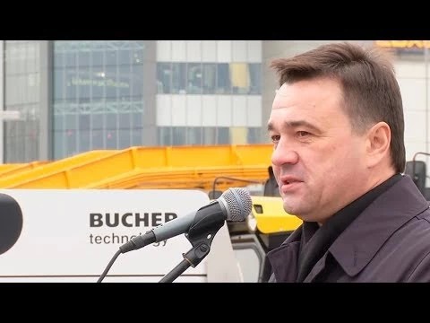 Район получает коммунальную технику от области