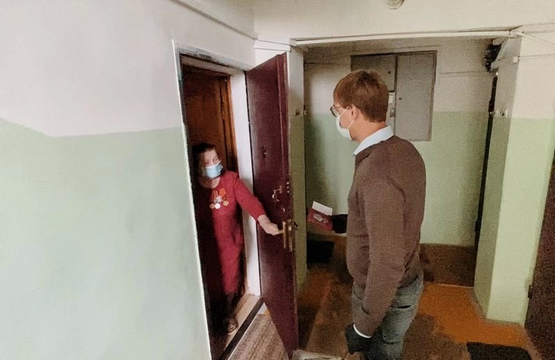 Депутат Мособлдумы Сергей Двойных поздравил ветеранов в канун праздника