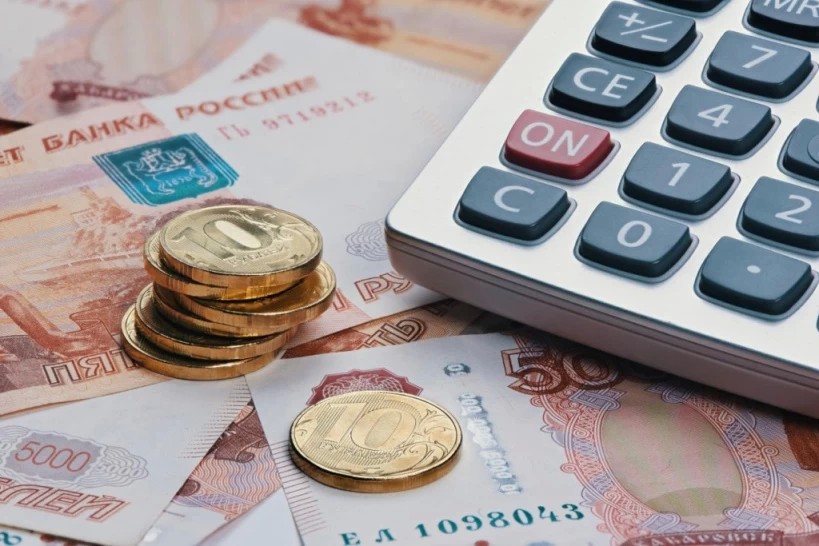 Как получить выплаты жителям округа, взявшим на сопровождаемое или временное проживание инвалидов, престарелых людей или детей-сирот