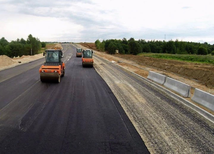 Движение через деулинский путепровод должны открыть 1 сентября