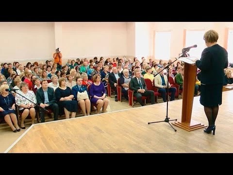 На августовском педсовете отметили отличившихся, поговорили о проблемах