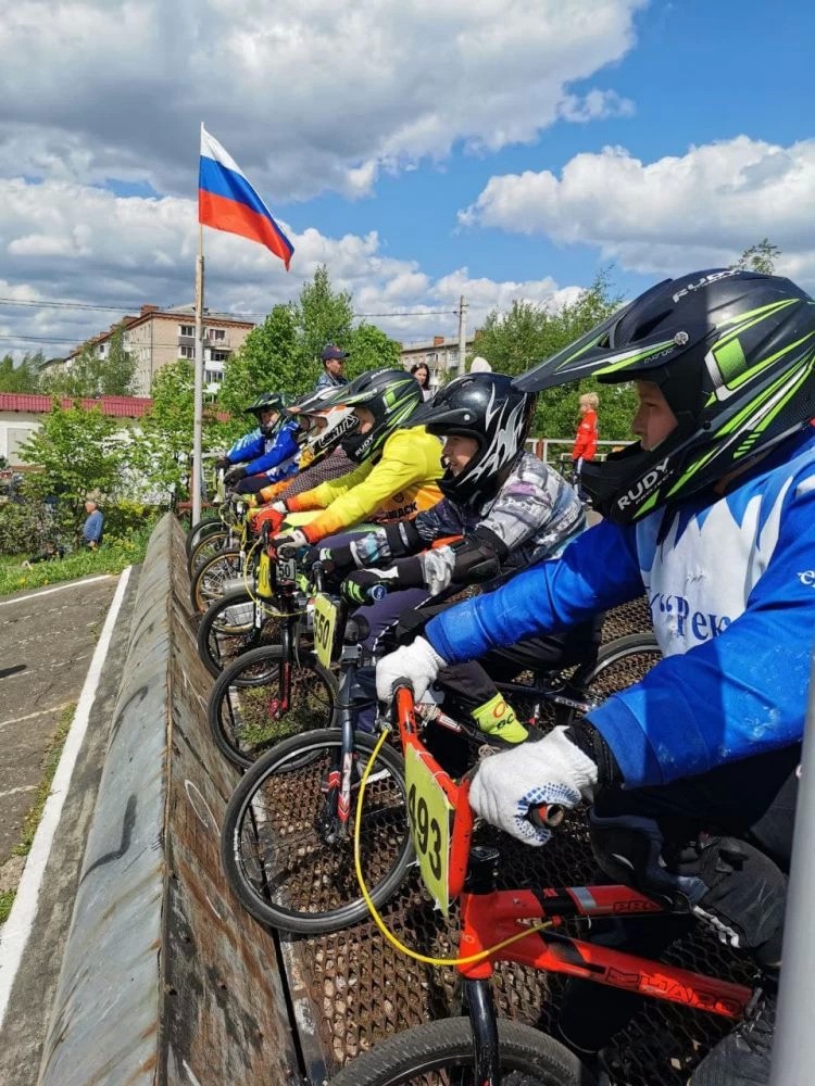 Велосипедисты стартовали в сезоне