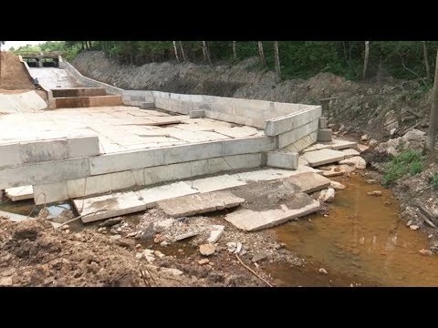Приёмый бассейн водосброса на Лесном отремонтируют по гарантии