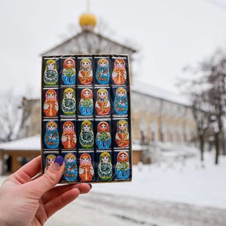 Туристы охотно едут в Сергиев Посад на Новый год