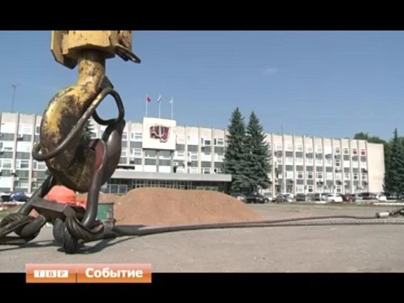 Советскую площадь обустраивают