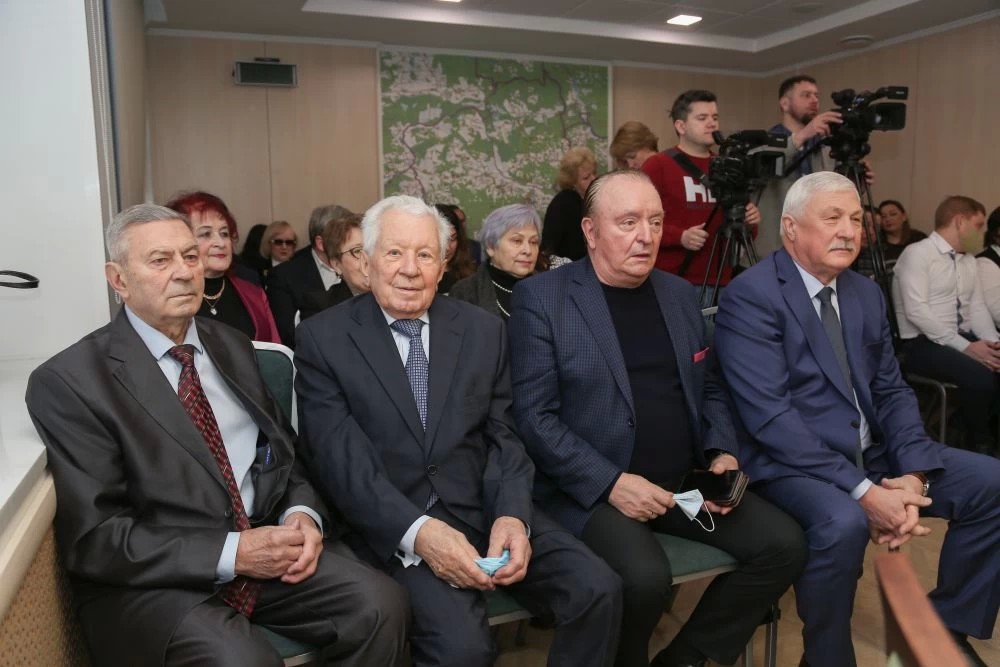 В рядах почётных граждан прибыло