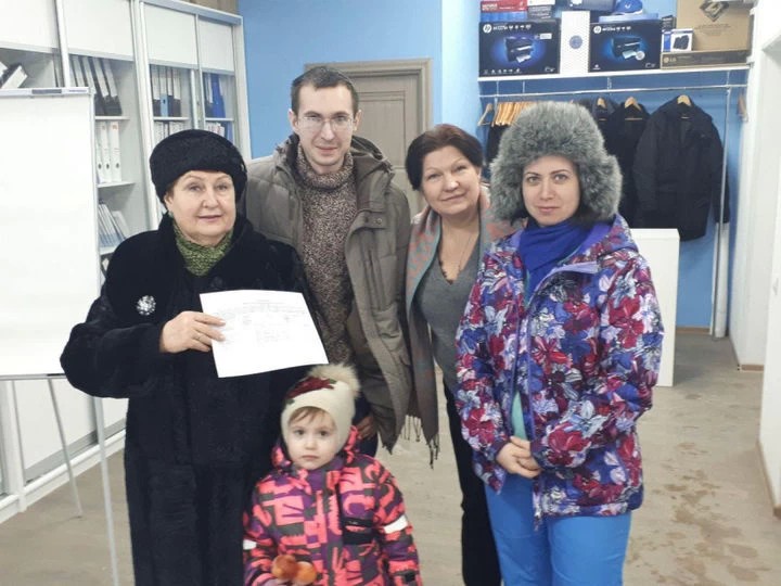 В едином дне сбора подписей участвовало более 200 тысяч человек по всей стране