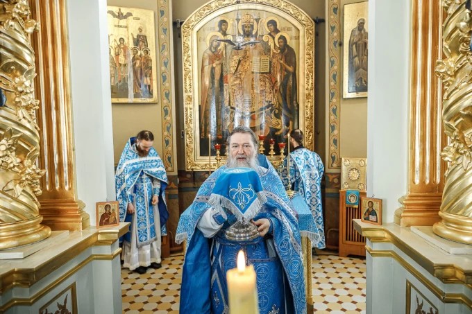 «Не имамы иныя помощи, не имамы иныя надежды»: в Троице-Сергиевой Лавре почтили Смоленскую икону Божией Матери