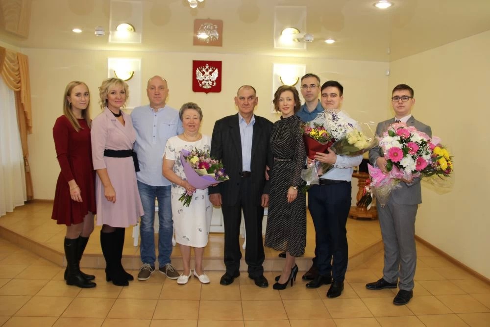 Семья Гогиных из Хотькова отметила «золотой» юбилей