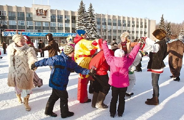 Праздник на площади