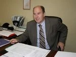 На вопросы читателей "Вперёд" отвечает замглавы по ЖКХ Виктор Макарцев