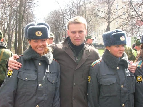 Said in English. Navalny in Secrets of the Stars – Навальный в «Секретах звёзд»