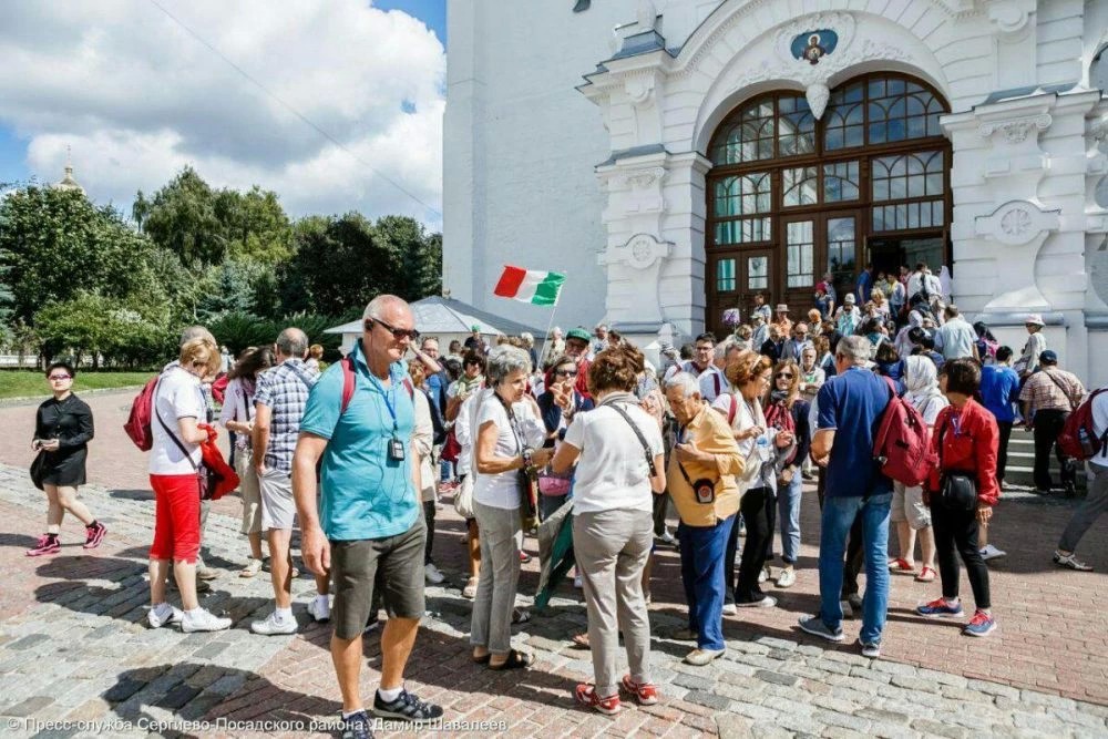 Как получить субсидию за привлечение иностранных туристов в Подмосковье