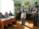 Школьники “издали" книги-самоделки