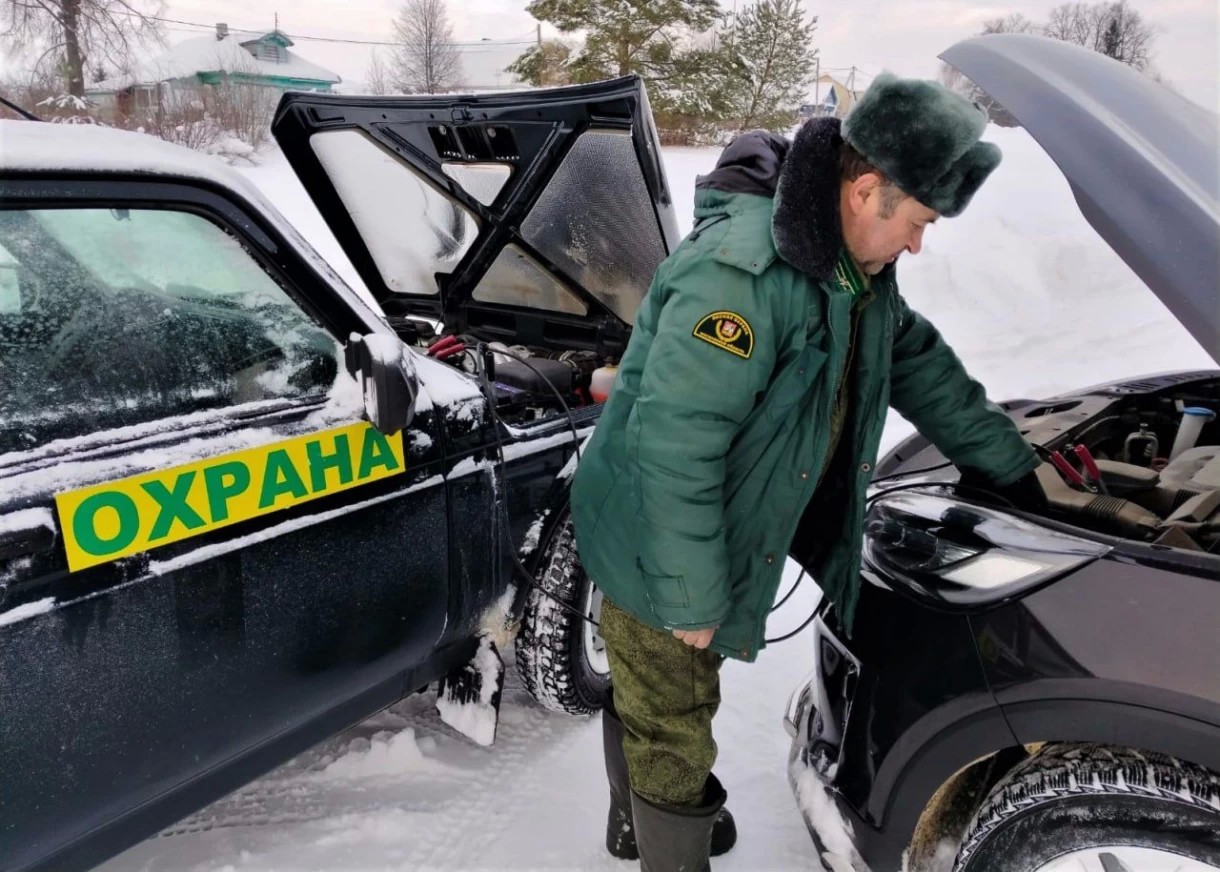 Сотрудник лесной охраны из Сергиево-Посадского округа пришел на помощь водителю