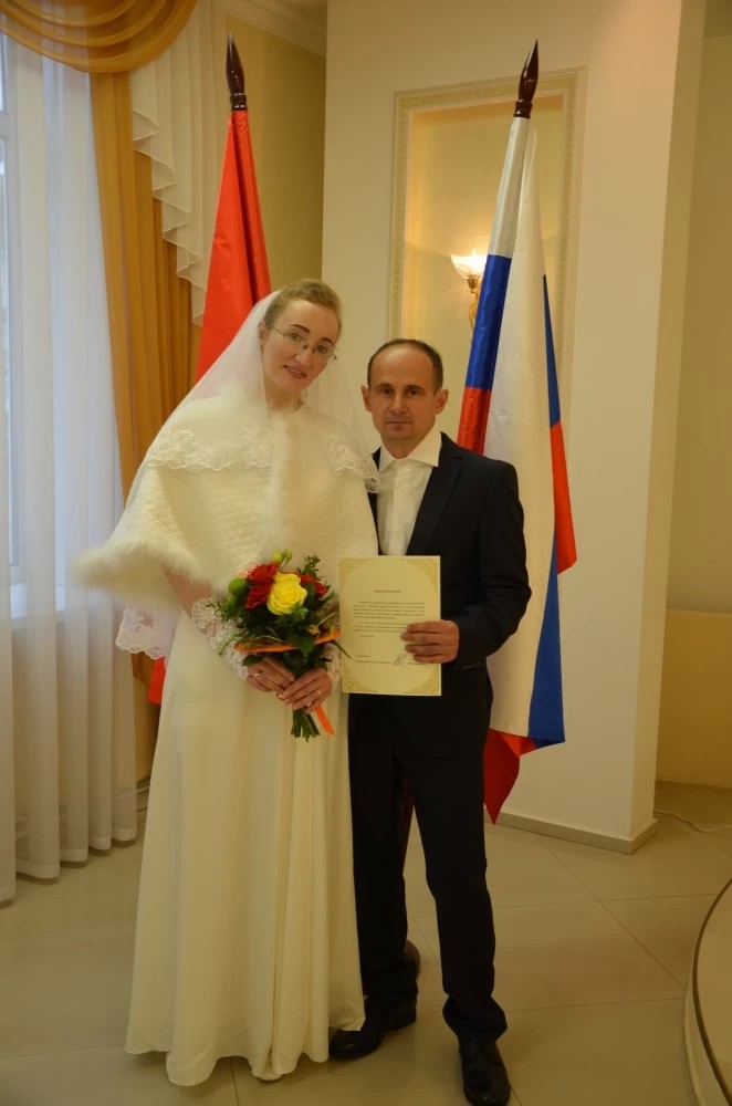 Брак с иностранцем зарегистрировали в ЗАГСе Сергиева Посада