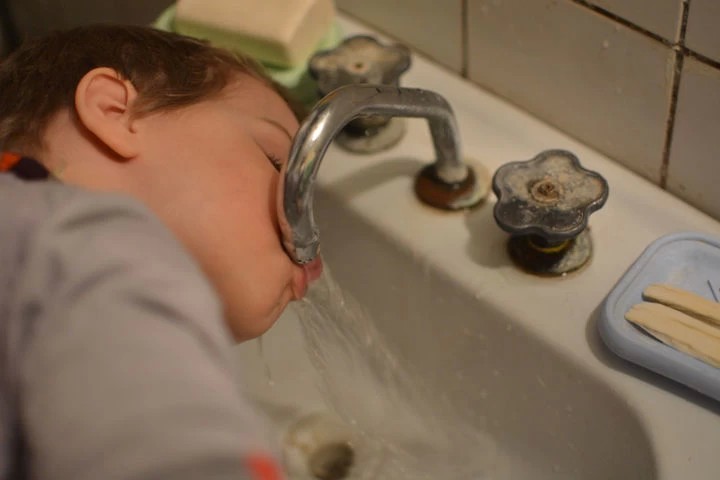 Горячая вода по муниципальной гарантии?