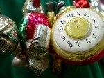 Увидеть старые ёлочные игрушки