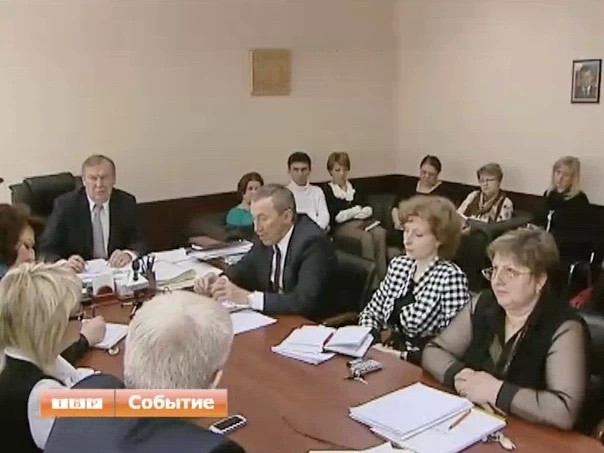 На повестке дня у городского коммунального хозяйства - дороги, снег и горячая вода