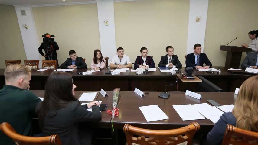 Начинается голосование за кандидатов в Молодежный парламент Сергиево-Посадского округа. Список кандидатов