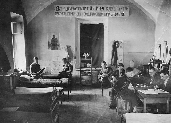 Первые вузы. Из истории образования в Сергиевом Посаде