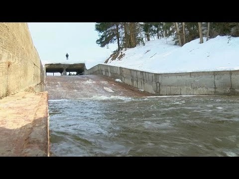 Водосброс на Лесном озере доведут до ума по гарантии