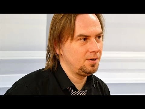 Объявлен отбор стихов на поэтический конкурс «Бегущая строфа»