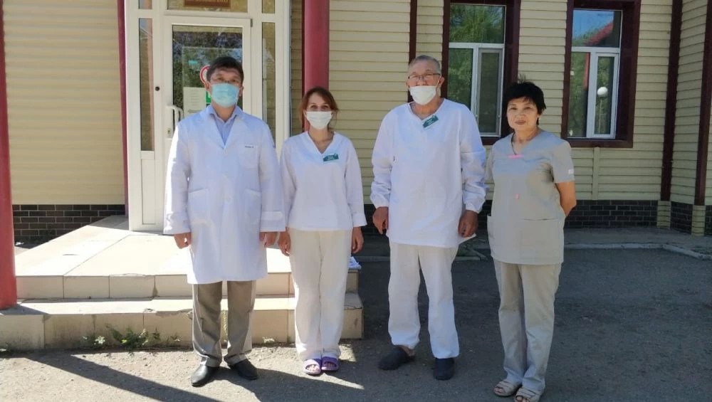 Посадские врачи вернулись из Казахстана