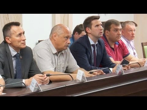 Воробьёв делает упор на устранении ям во дворах