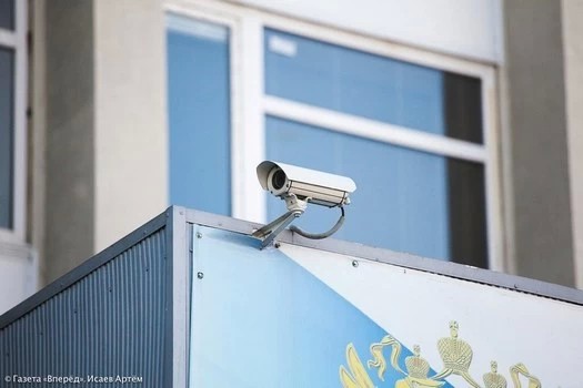 Весь город на экране