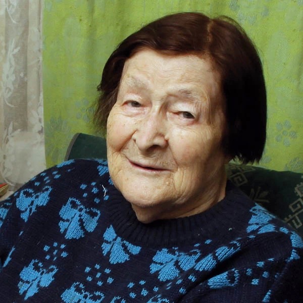В ее жизни была лишь одна школа