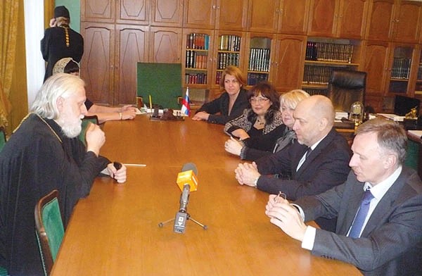 Древние фолианты станут доступнее