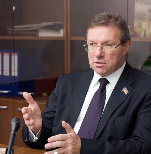 Константин Негурица: «День Победы есть и будет главным праздником в России»