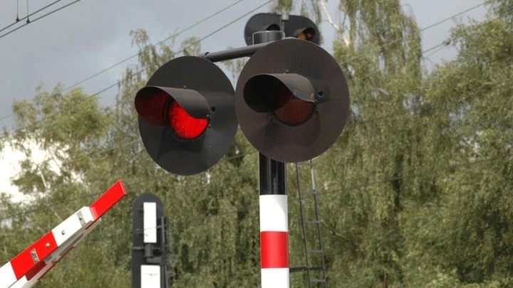 Внимание! Движение на переезде на ул. Вифанской будет ограничено
