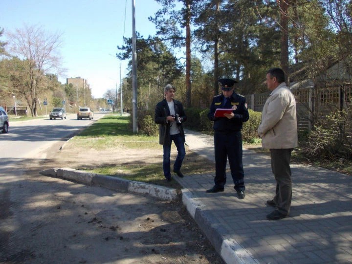 По требованию Госадмтехнадзора на улицах Сергиева Посада навели порядок