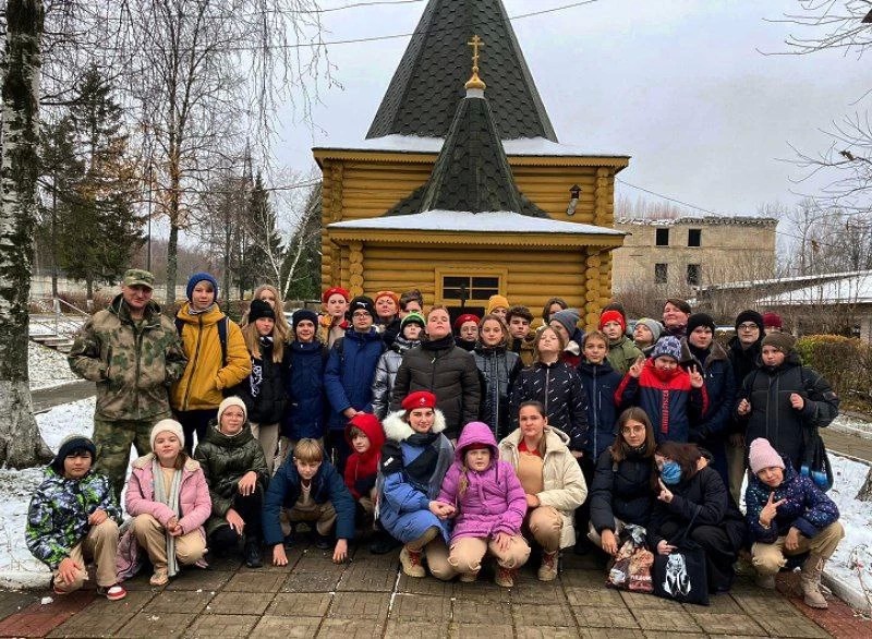 Администрация Сергиево-Посадского городского округа информирует: юнармейцы посетили Сергиево-Посадский ОМОН "Пересвет"