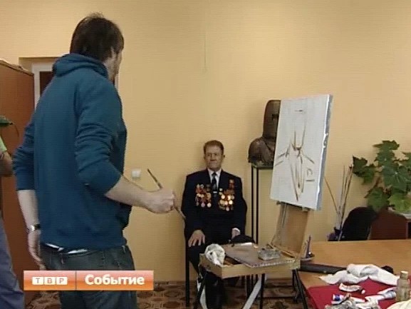 Ветеран в гостях у журналистов. В редакции посадской газеты писали портрет участника Великой Отечественной войны