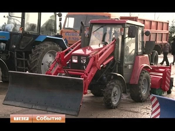 Посадский автопарк дорожно-уборочной техники пополнился ещё на две единицы