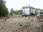Детская площадка и ремонт дорог