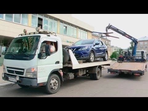 200 авто в месяц попадают на штрафстоянку за некорректную парковку