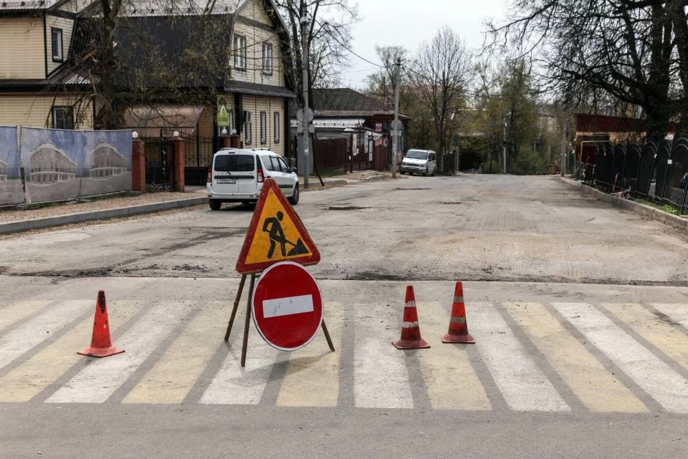 В округе ремонтируют дороги