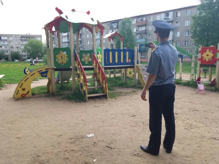 В Сергиевом Посаде устранили нарушения на детских площадках после вмешательства Госадмтехнадзора