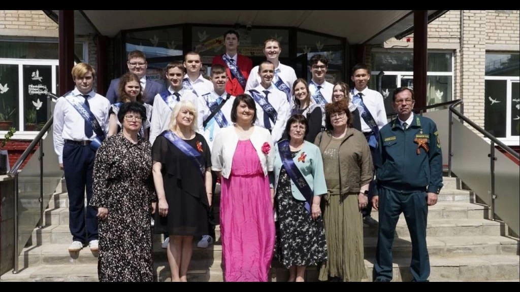 Время "Последних звонков"