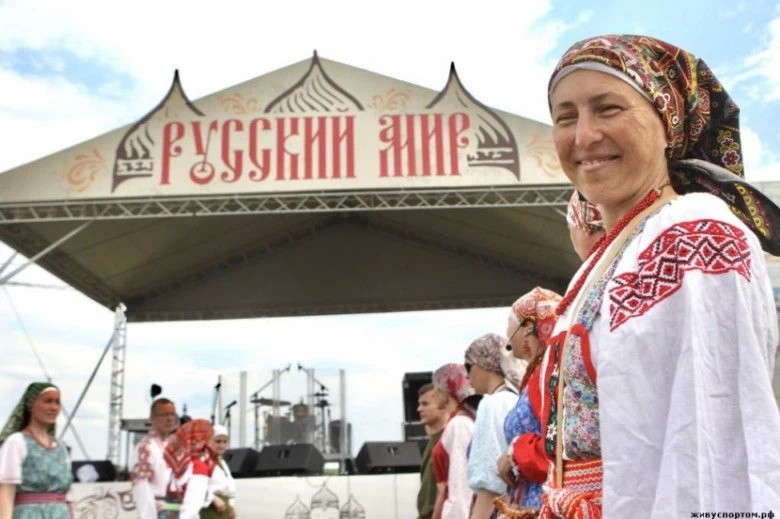 Подготовка к фестивалю "Русский мир"