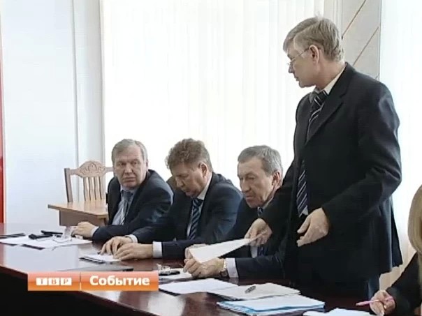 Должна остаться только одна управляющая компания