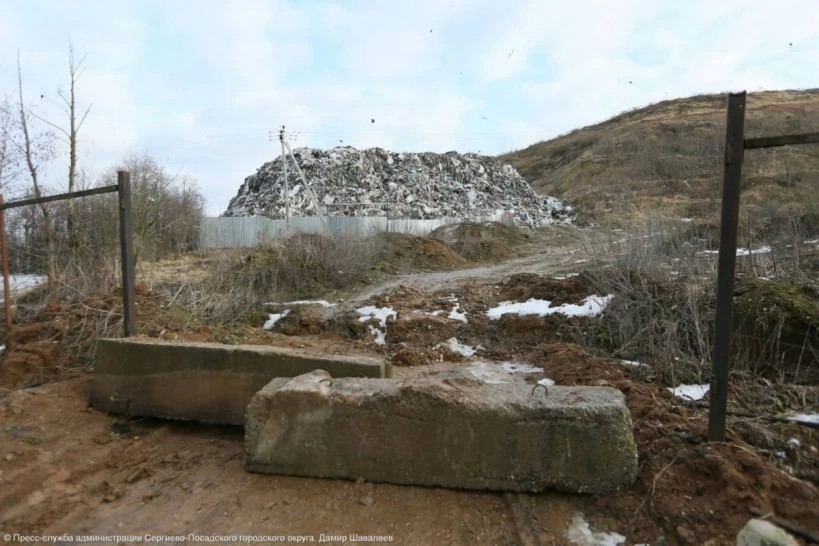 Незаконная свалка близ Парфенова: возбуждено уголовное дело